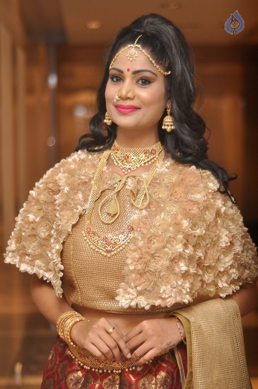 Mehek New Images - 7 / 42 photos