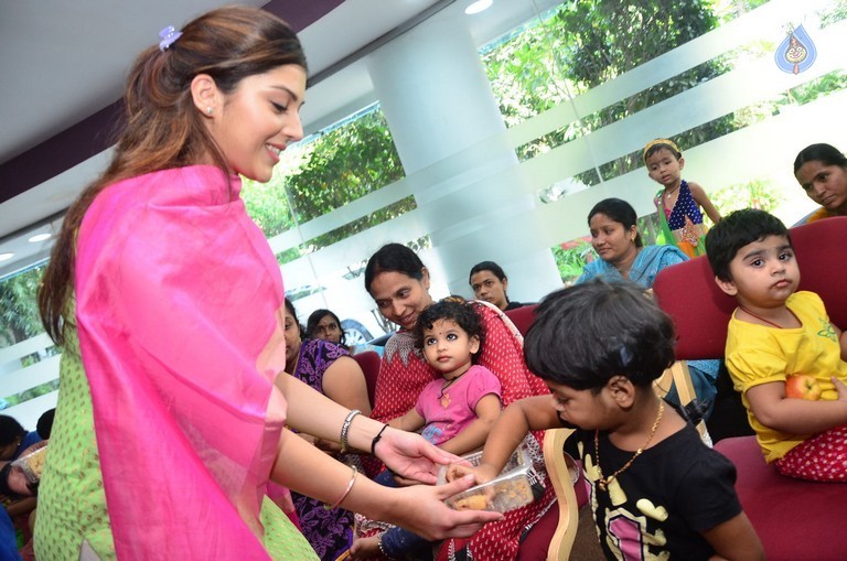 Mehreen Kaur Birthday Celebration Photos - 3 / 17 photos