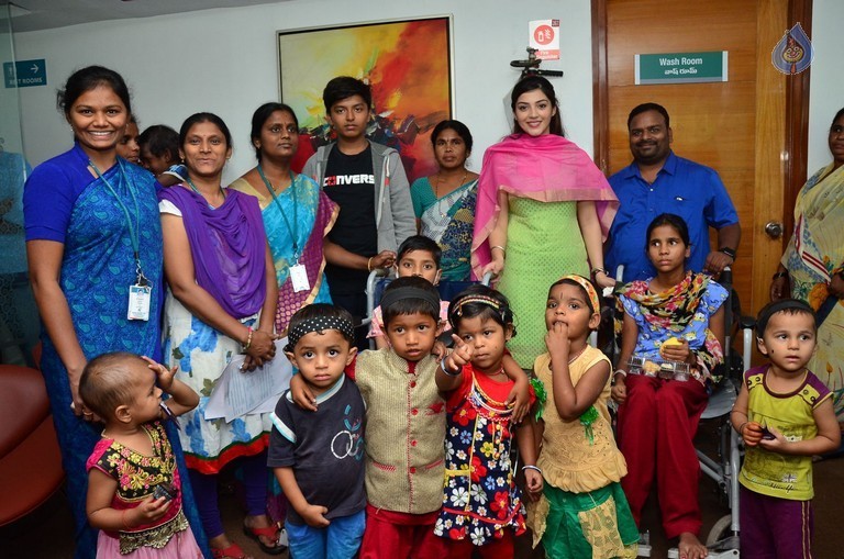 Mehreen Kaur Birthday Celebration Photos - 13 / 17 photos