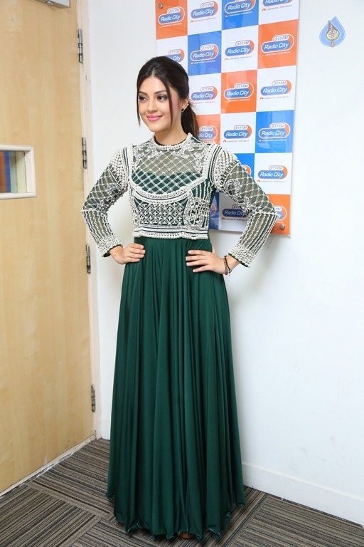 Mehrene Kaur New Photos - 30 / 30 photos