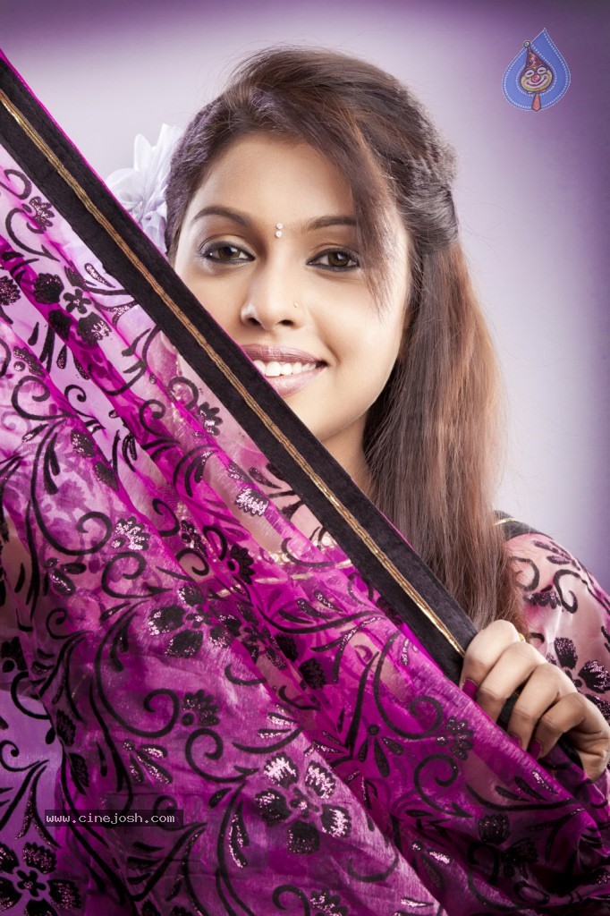 Mia Latest Stills - 14 / 43 photos