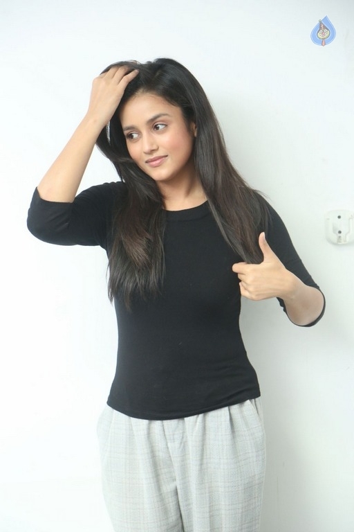 Mishti Chakraborty Latest Stills - 21 / 21 photos