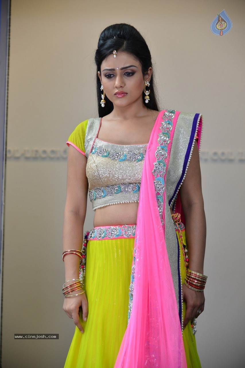 Mishti Chakraborty New Photos - 23 / 90 photos