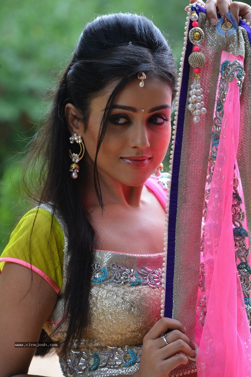 Mishti Chakraborty New Photos - 53 / 90 photos