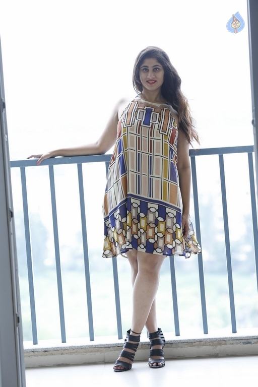 Miss India Asia Pacific 2017 Manasa Jonnalagadda Images - 8 / 29 photos