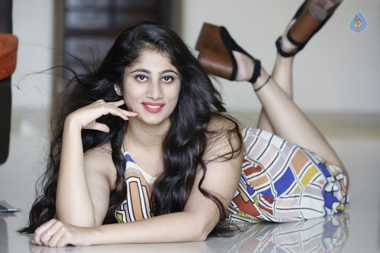 Miss India Asia Pacific 2017 Manasa Jonnalagadda Images - 9 / 29 photos