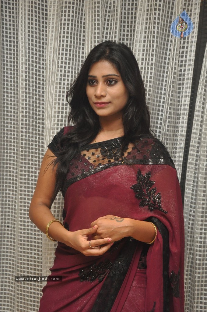 Mithuna Waliya Stills - 41 / 79 photos
