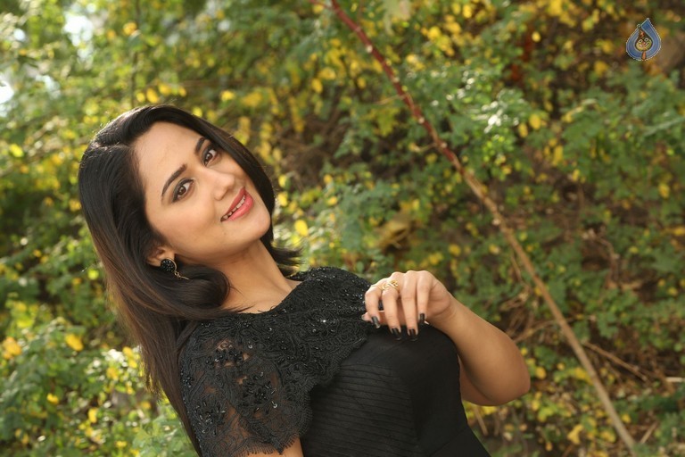 Miya George New Gallery - 30 / 62 photos