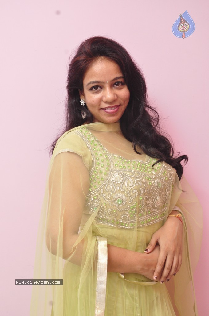 MM Sreelekha Latest Stills - 2 / 9 photos