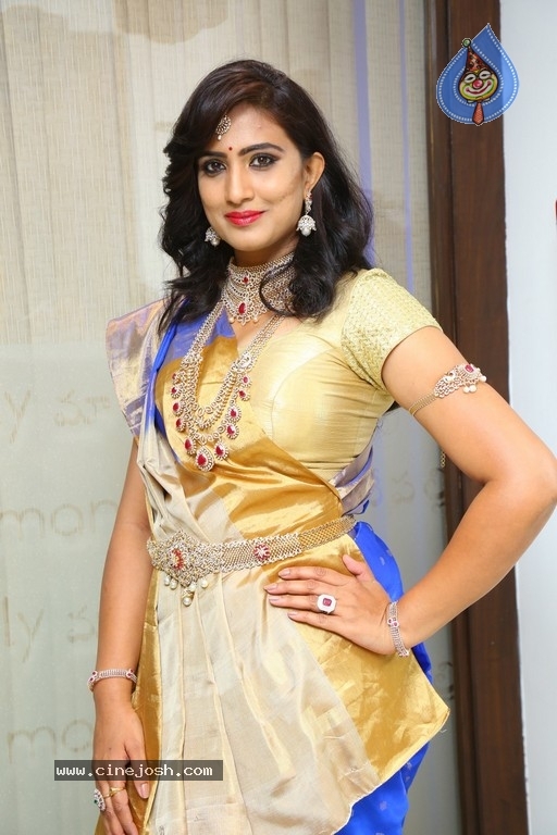 Model Triveni Rao Pics - 9 / 16 photos