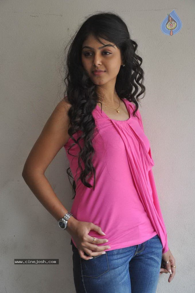 Monal Gajjar Latest Stills - 50 / 67 photos