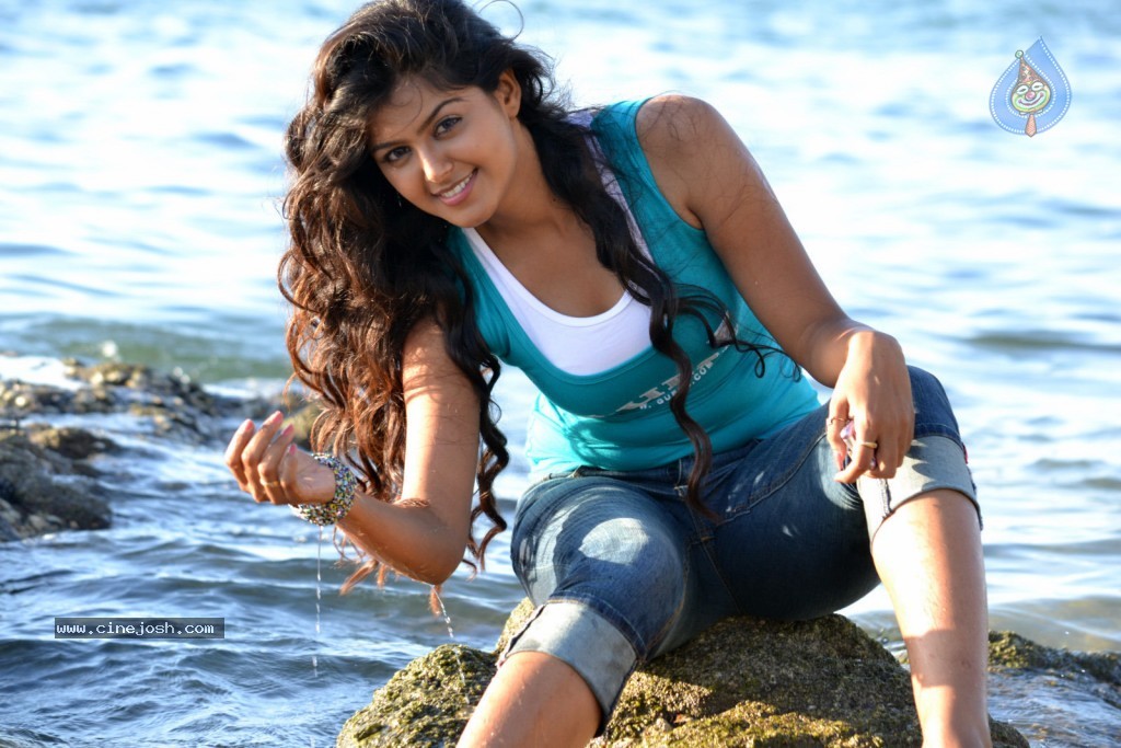 Monal Gajjar New Photos - 66 / 70 photos