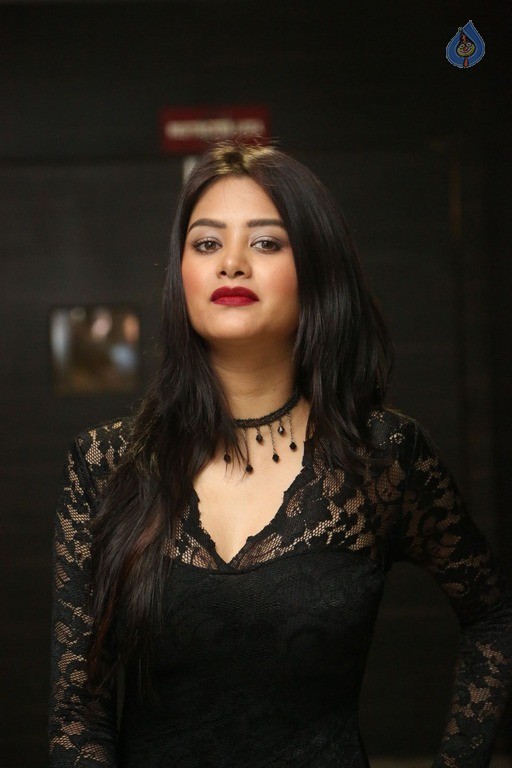 Monika Singh Latest Photos - 33 / 52 photos