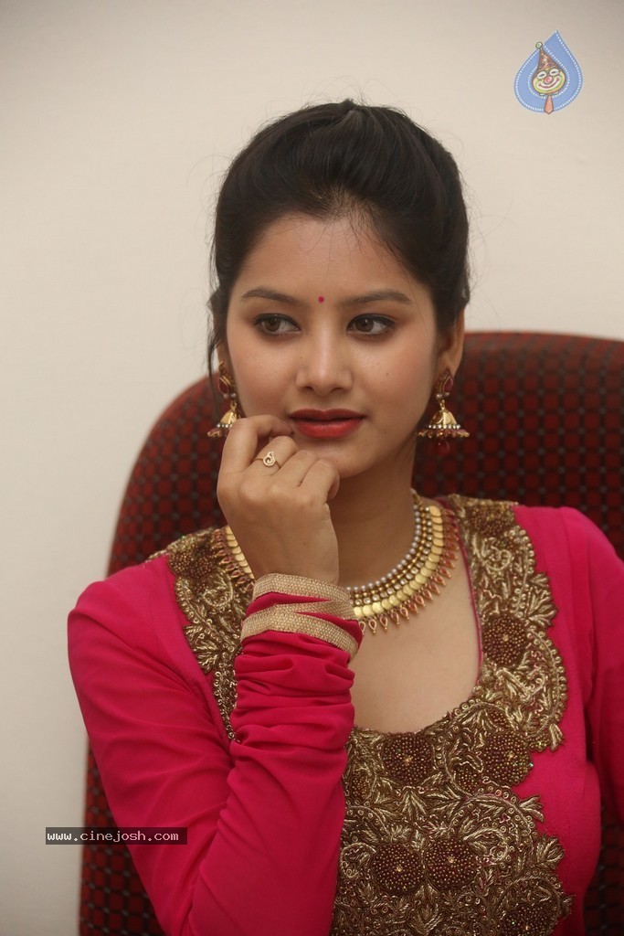 Monika Singh Latest Stills - 39 / 102 photos