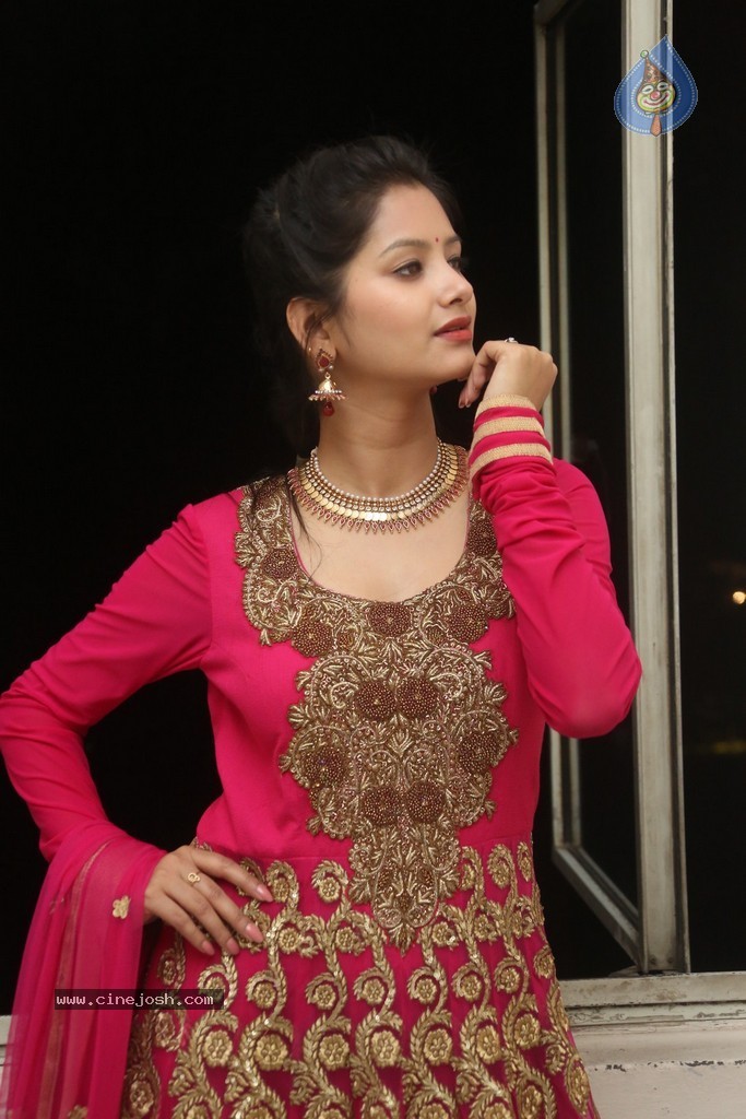 Monika Singh Latest Stills - 41 / 102 photos