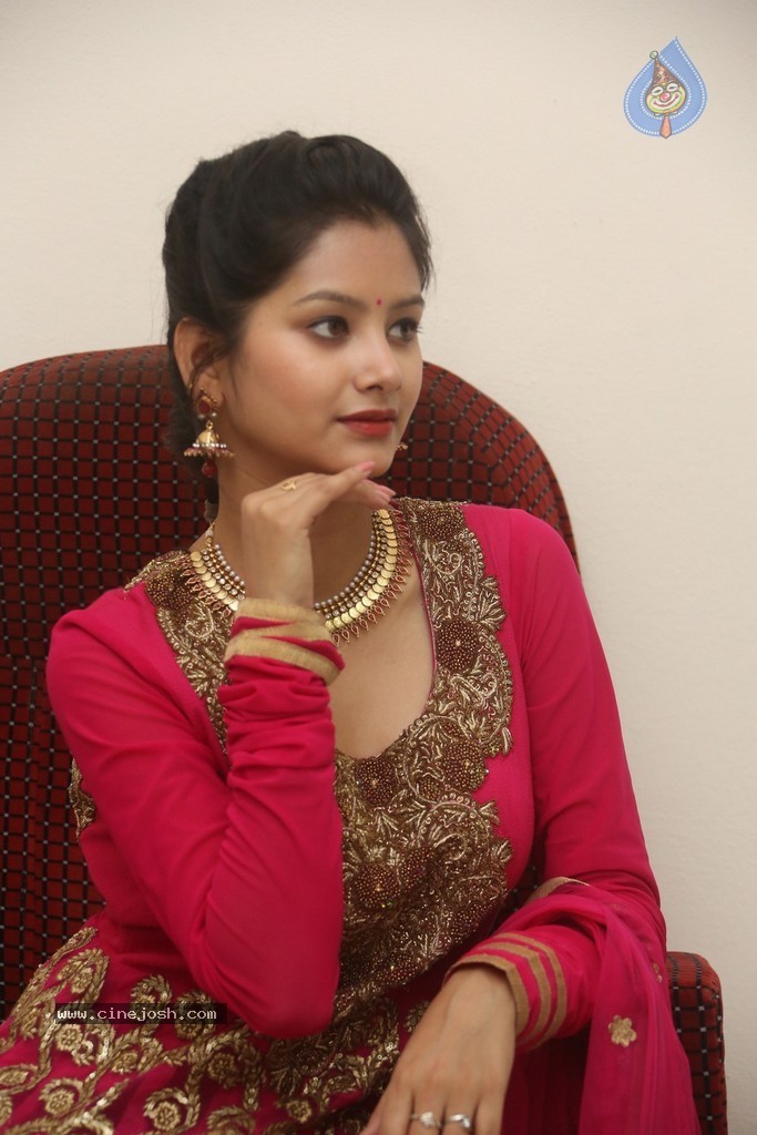 Monika Singh Latest Stills - 53 / 102 photos