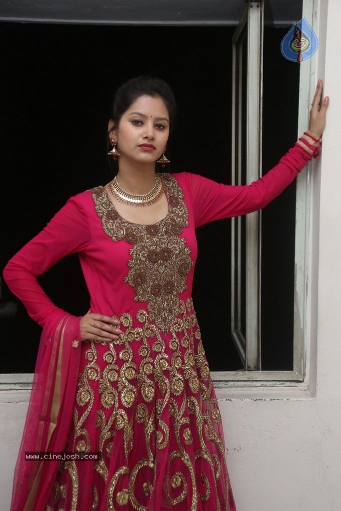 Monika Singh Latest Stills - 82 / 102 photos