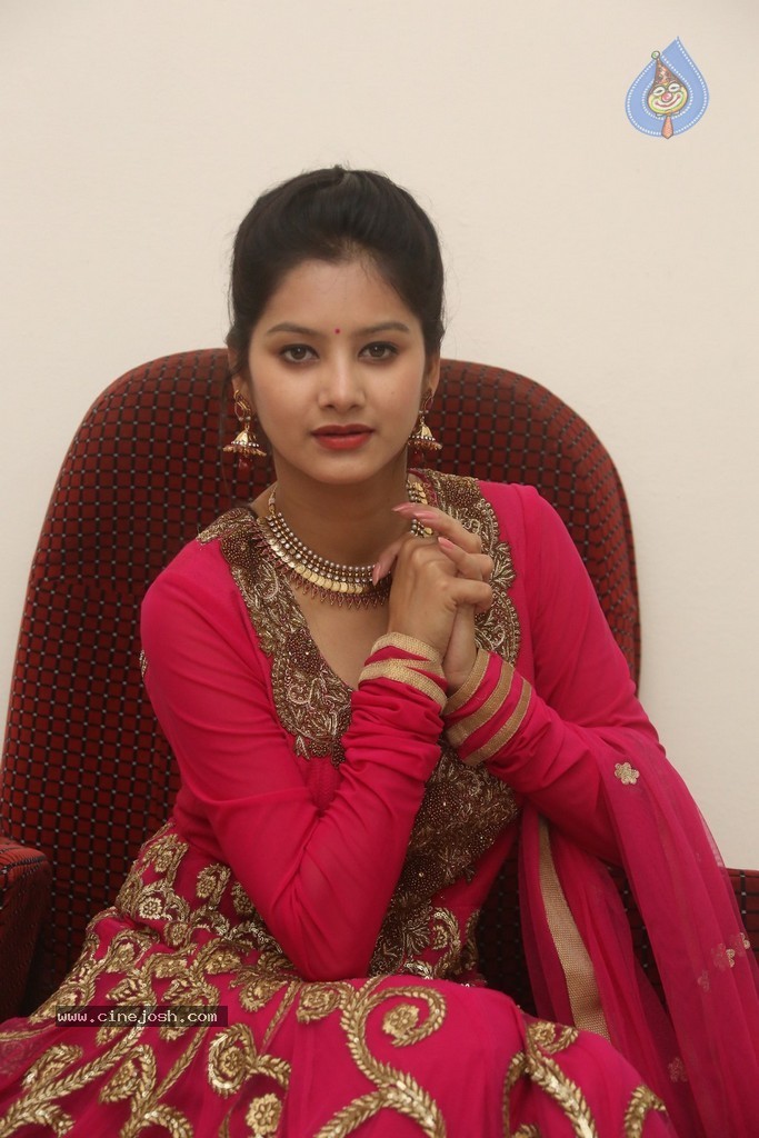 Monika Singh Latest Stills - 86 / 102 photos