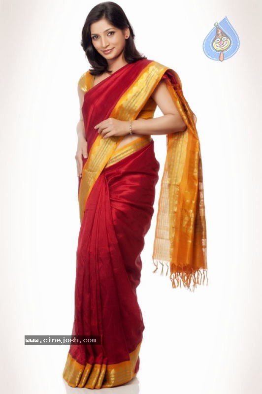 Mounna Bhat Gallery - 10 / 55 photos