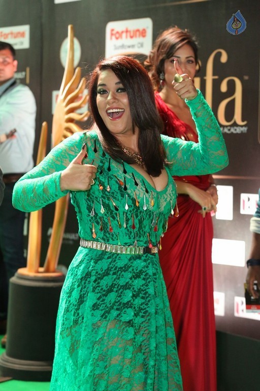 Mumaith Khan at IIFA 2017 - 39 / 42 photos