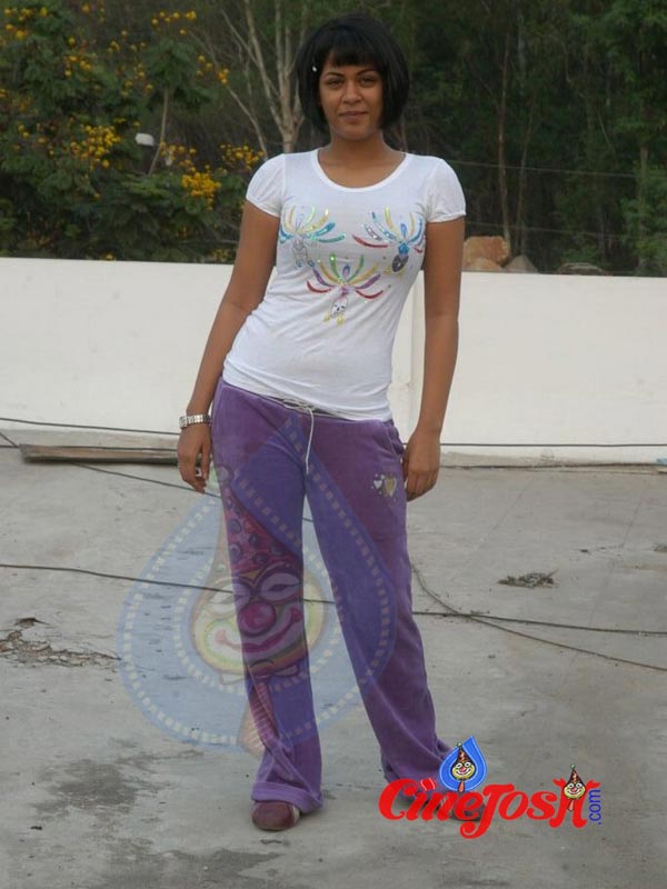 Mummaith Khan - 4 / 34 photos