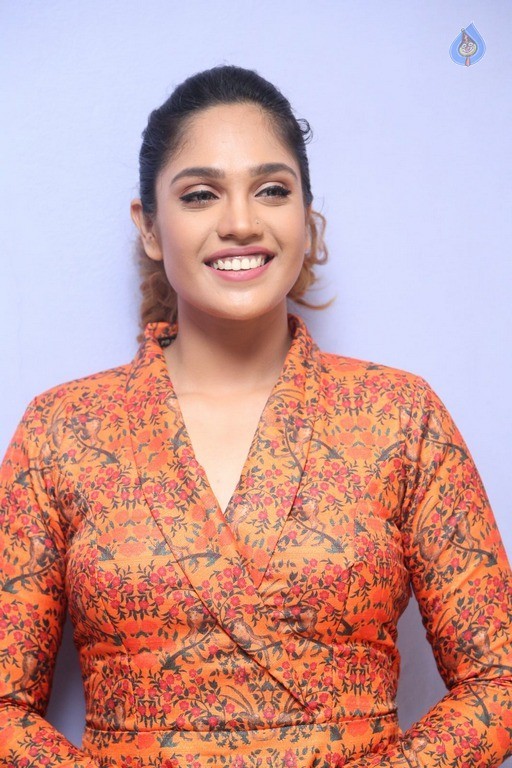 Mumtaz Sorcar New Photos - 16 / 35 photos