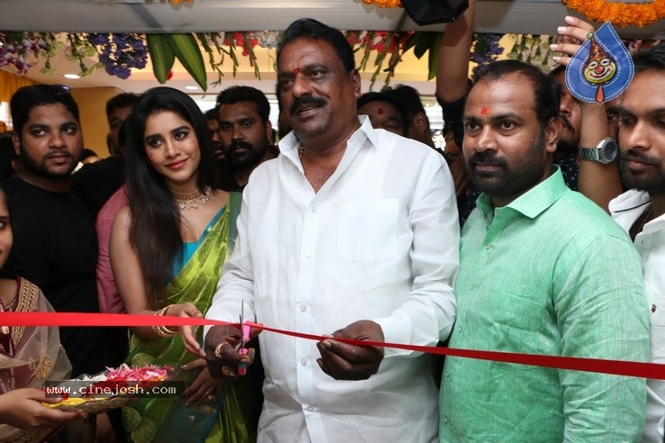 Nabha Natesh  Launches Srika Store in Mehdipatnam - 11 / 31 photos