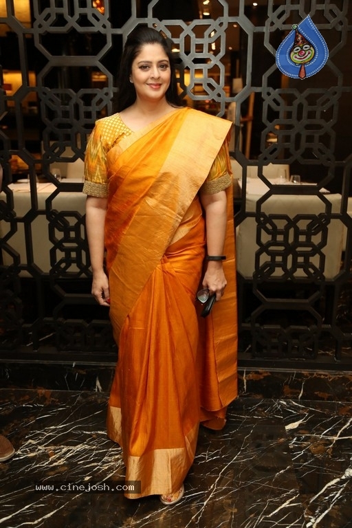 Nagma New Stills - 14 / 14 photos