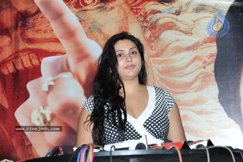Namitha - Simha Movie Pm - 23 / 38 photos