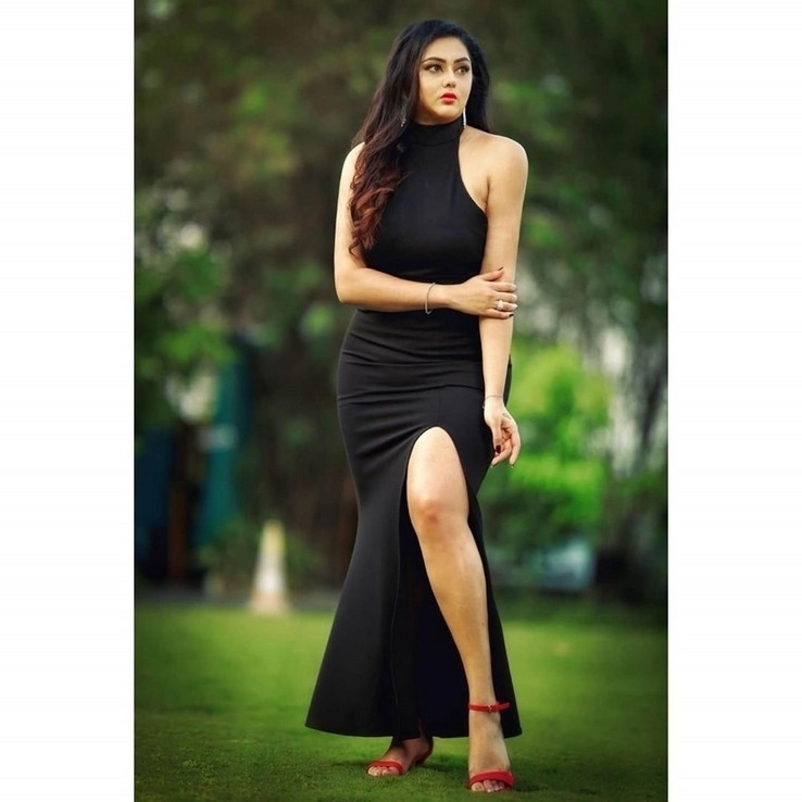 Namitha Stills - 133 / 239 photos