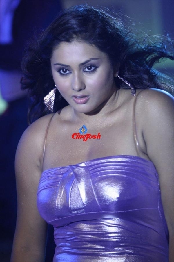 Namitha Stills - 136 / 239 photos