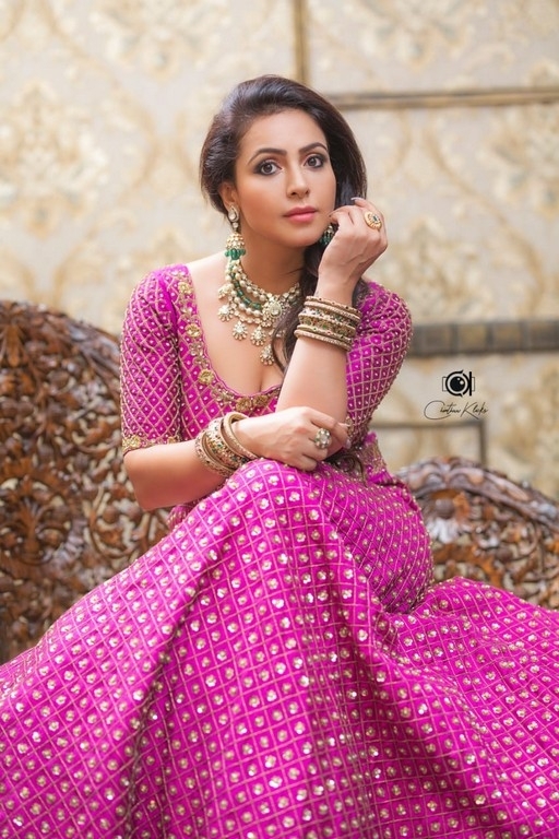 Nandini Rai latest Photos - 11 / 29 photos