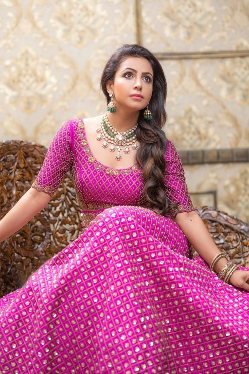 Nandini Rai latest Photos - 16 / 29 photos