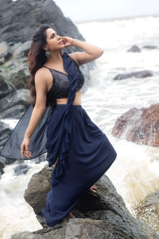 Nandini Rai latest Photos - 24 / 29 photos