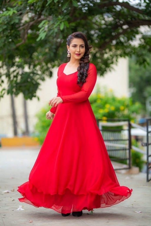 Nandini Rai latest Photos - 25 / 29 photos