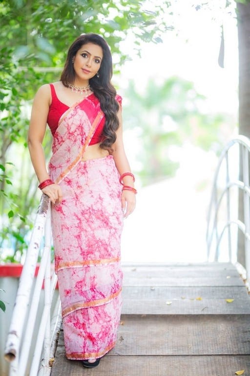 Nandini Rai latest Photos - 28 / 29 photos