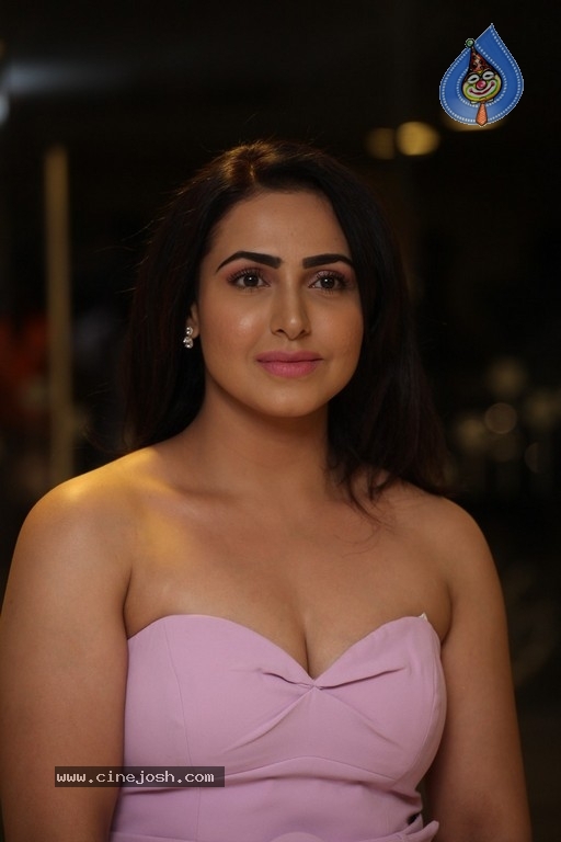 Nandini Rai New Images - 11 / 21 photos