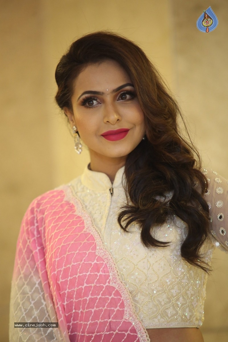 Nandini Rai New Photos - 13 / 13 photos
