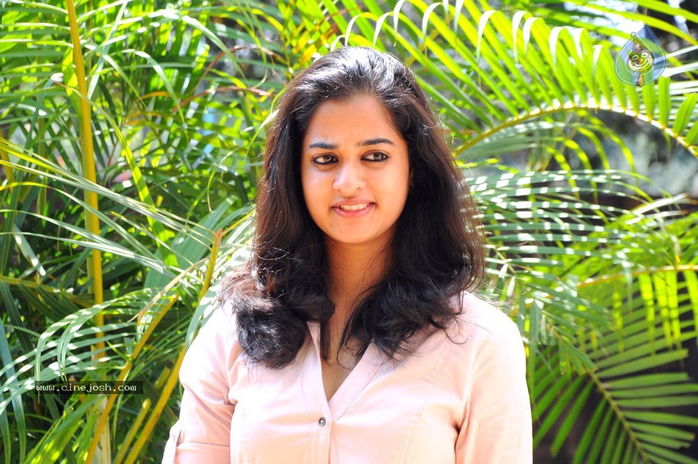 Nandita Stills - 14 / 37 photos