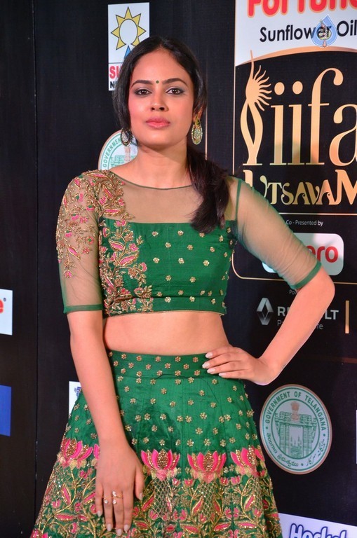 Nandita Swetha Pics at IIFA 2017 - 19 / 26 photos