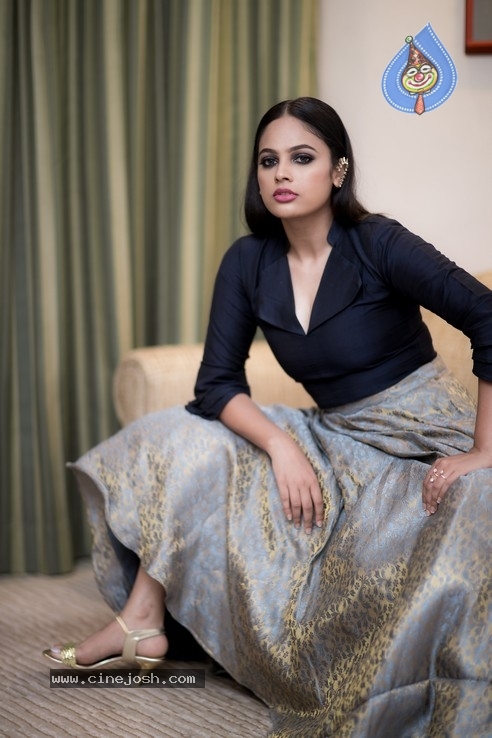  Nandita Swetha Stills - 1 / 8 photos