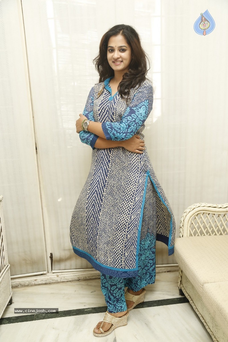 Nanditha Latest Photos - 32 / 38 photos