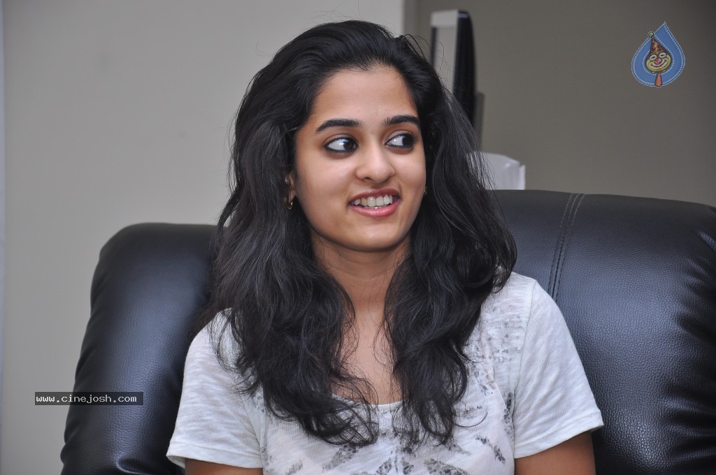 Nanditha Latest Pics - 52 / 79 photos