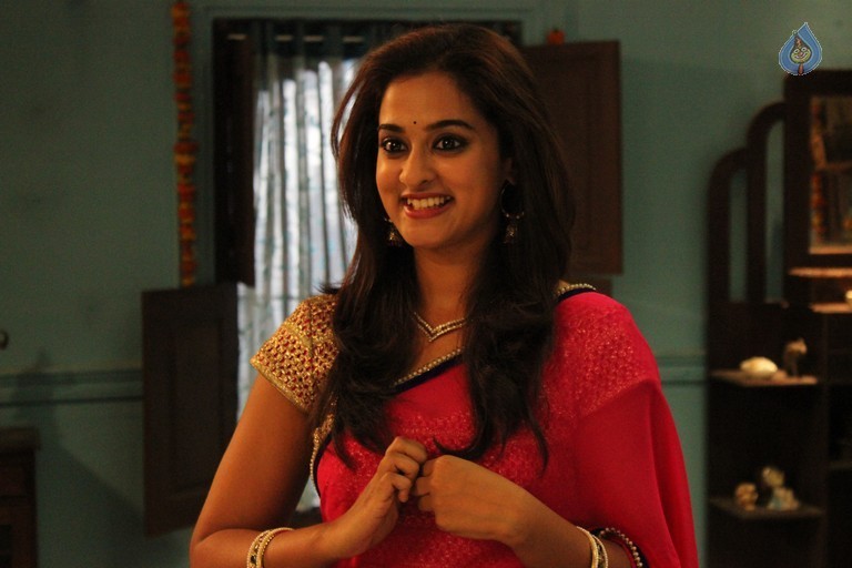 Nanditha New Gallery - 21 / 42 photos