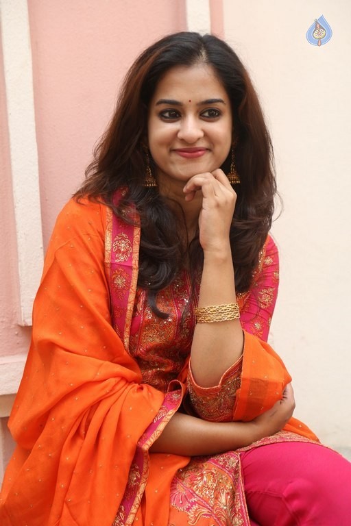 Nanditha Raj New Pics - 24 / 42 photos