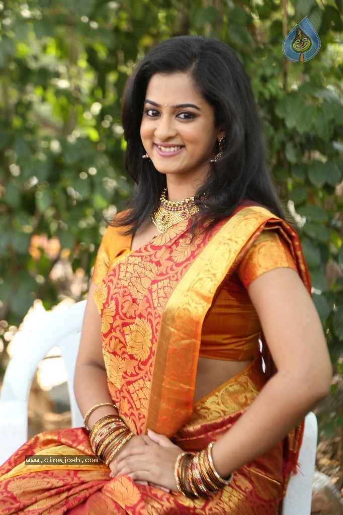 Nanditha Stills - 37 / 81 photos