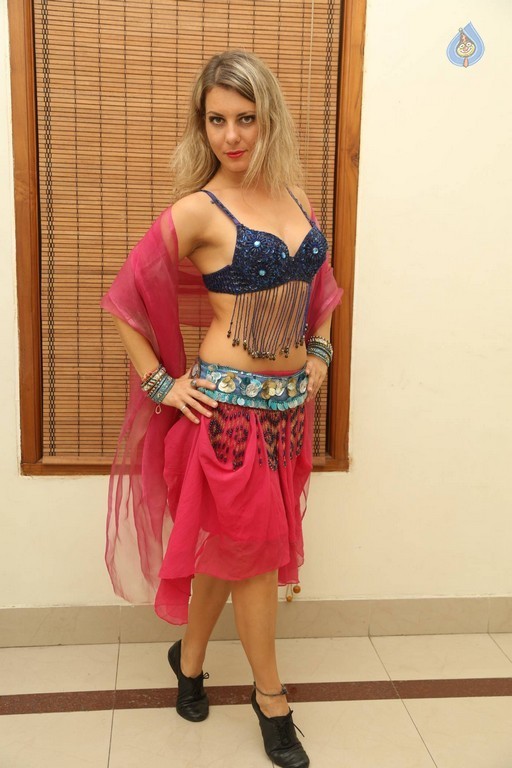 Nataliya Crazy Angel Photos - 17 / 32 photos