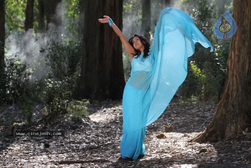 Natchatra Stills  - 3 / 39 photos