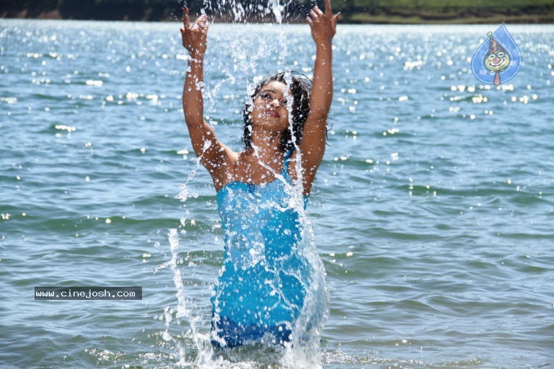 Natchatra Stills  - 5 / 39 photos