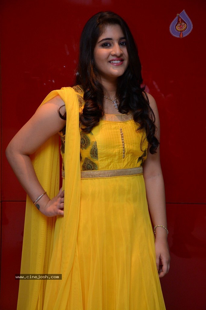 Navika Kotia Stills - 49 / 52 photos